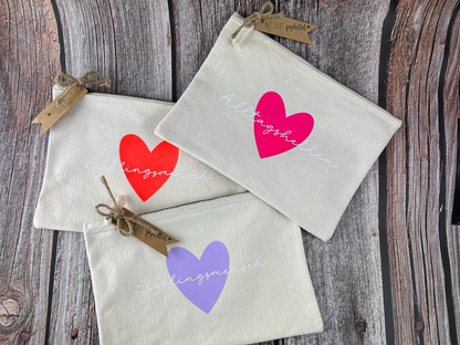 Kosmetiktasche personalisiert mit Herz Motiv und Schriftzug Lieblingsmensch