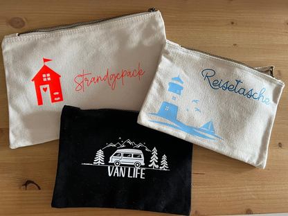 Verleihe Deinen Reiseutensilien Persönlichkeit mit unserer personalisierten Kulturtasche
